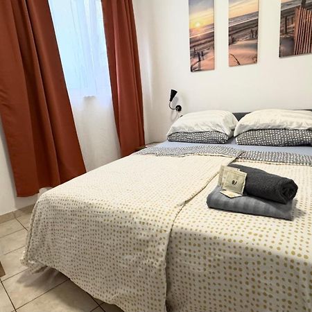 Perello Old Town Hotell Split Exteriör bild