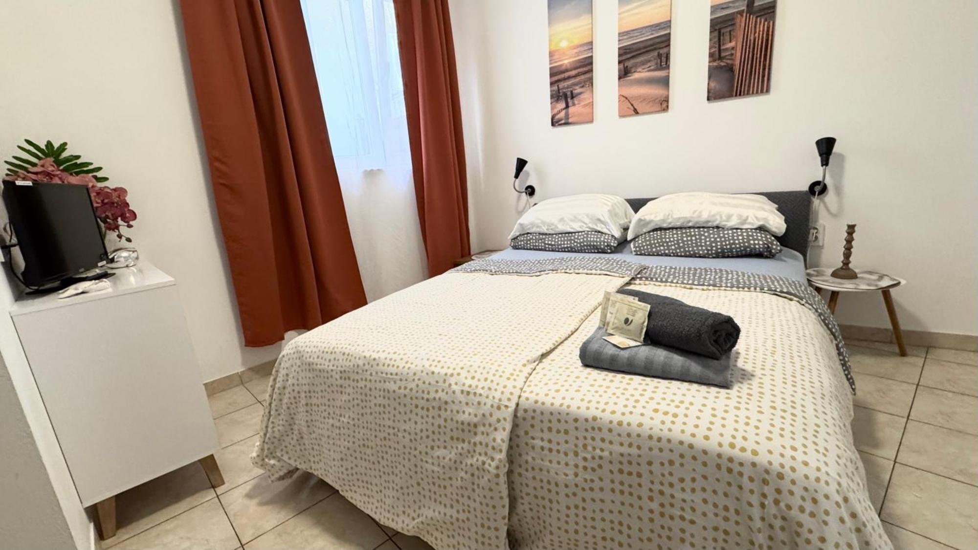 Perello Old Town Hotell Split Exteriör bild