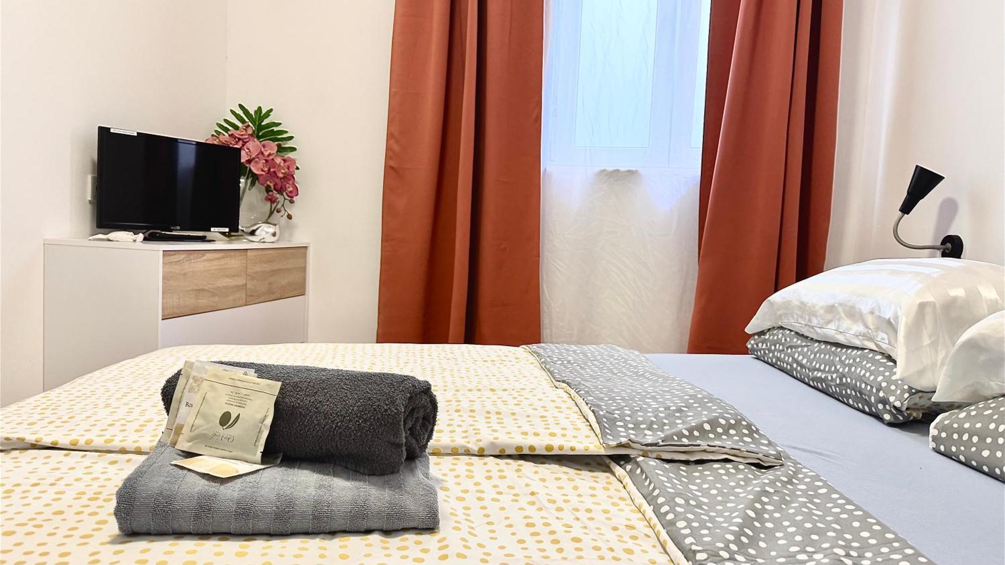 Perello Old Town Hotell Split Exteriör bild