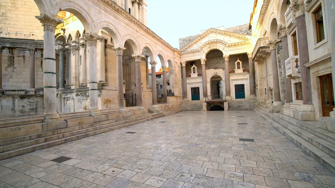 Perello Old Town Hotell Split Exteriör bild